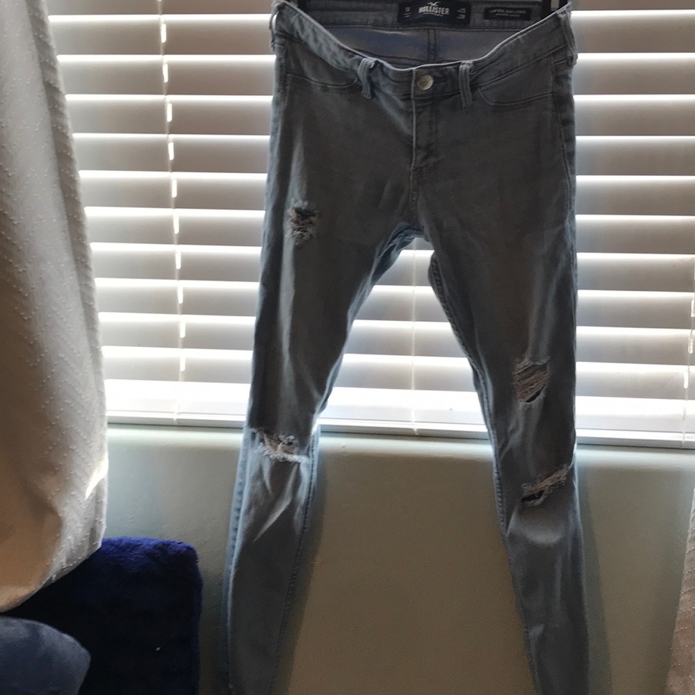Hollister light washed jeans